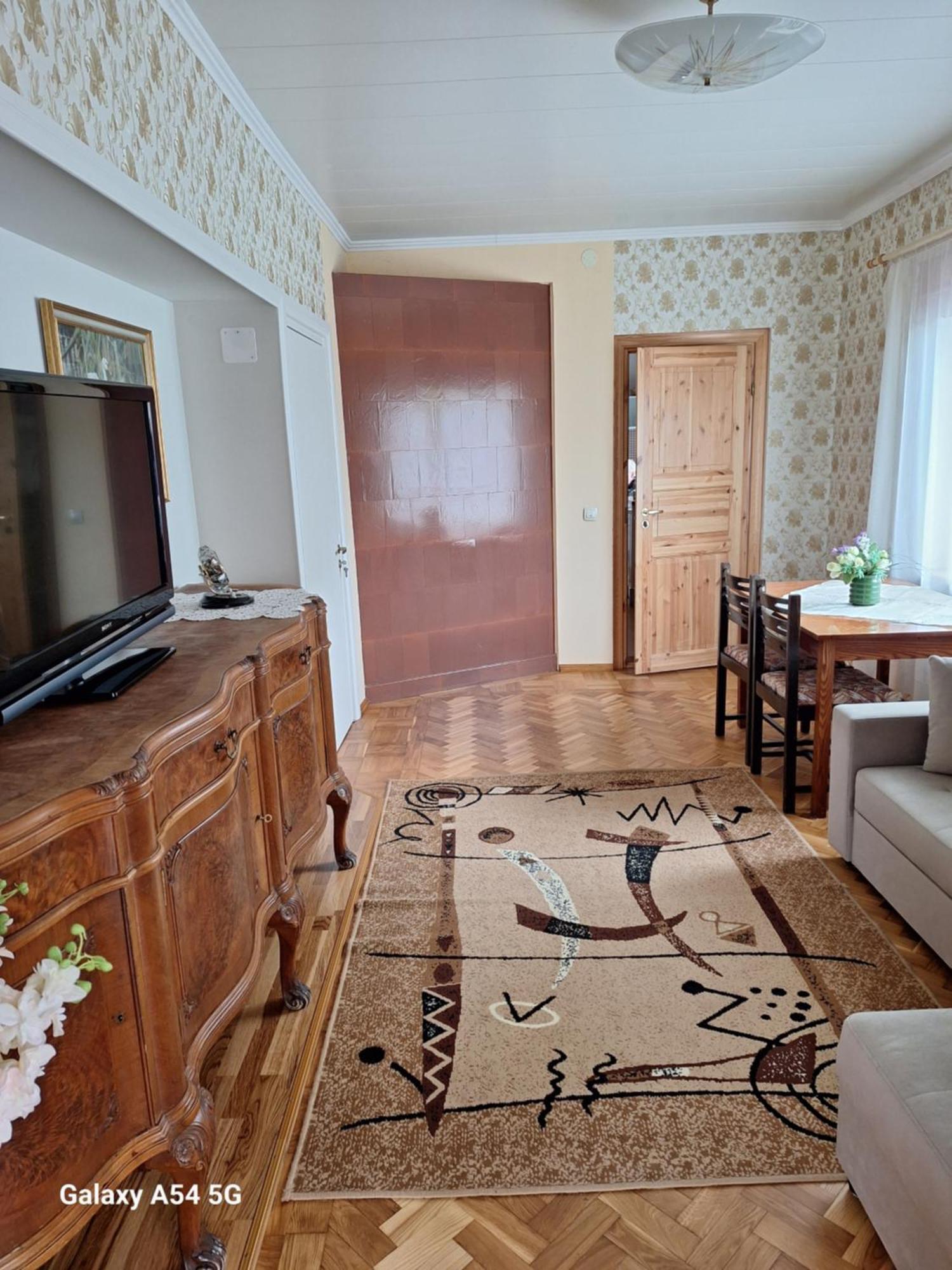 Soliid Apartment Pärnu Eksteriør bilde